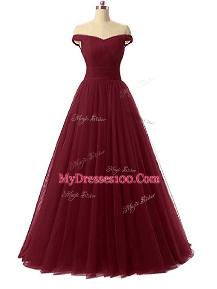 Tulle Off The Shoulder Sleeveless Lace Up Ruching Prom Party Dress in Burgundy
