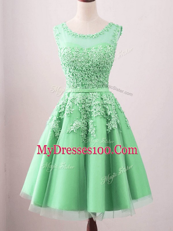 Knee Length A-line Sleeveless Green Court Dresses for Sweet 16 Lace Up