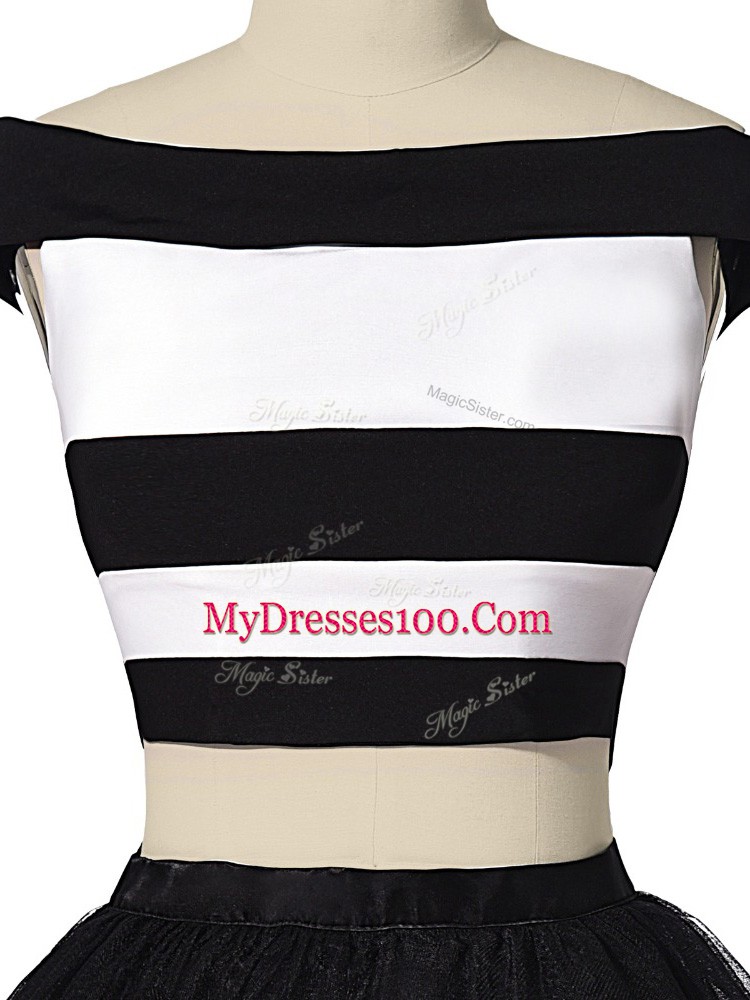 Sumptuous White And Black Zipper Off The Shoulder Ruching Evening Dress Tulle Sleeveless