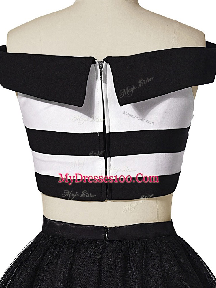 Sumptuous White And Black Zipper Off The Shoulder Ruching Evening Dress Tulle Sleeveless