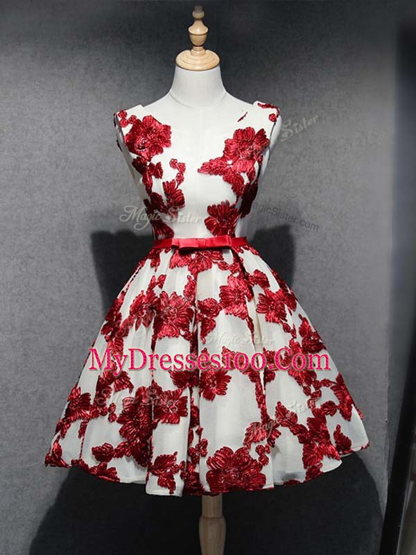 Amazing Sleeveless Mini Length Lace and Appliques Lace Up Prom Gown with White And Red