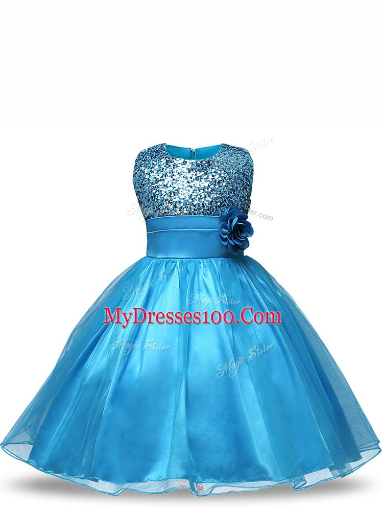 Baby Blue Sleeveless Sequins and Hand Made Flower Knee Length Little Girls Pageant Dress