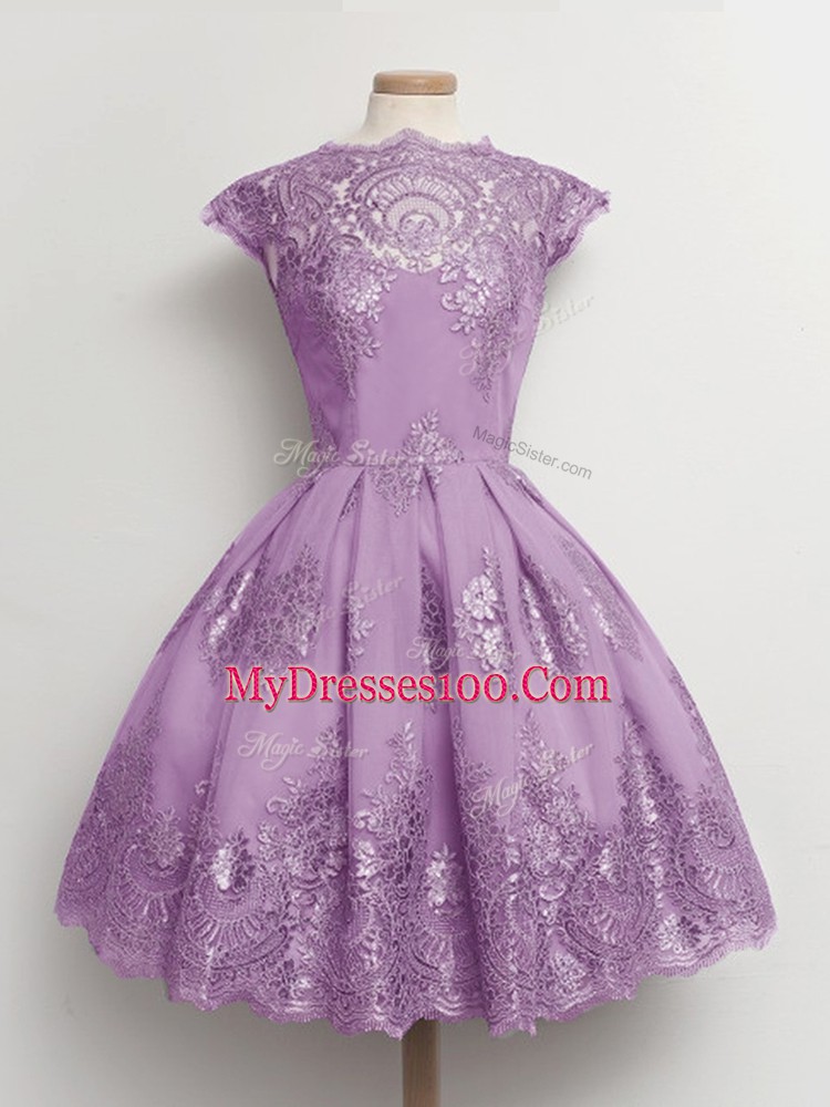 Knee Length Lace Up Quinceanera Court Dresses Lavender for Prom and Party and Wedding Party with Lace