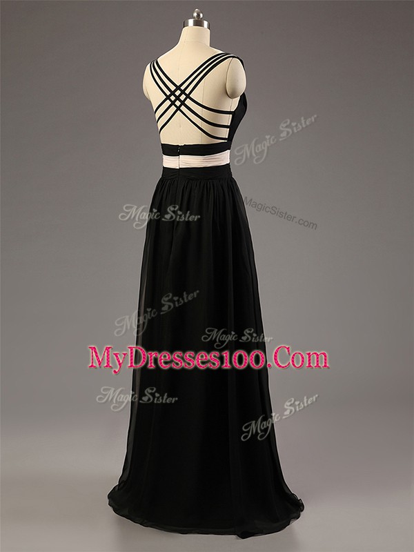 Decent White And Black Chiffon Criss Cross Court Dresses for Sweet 16 Sleeveless Floor Length Ruching