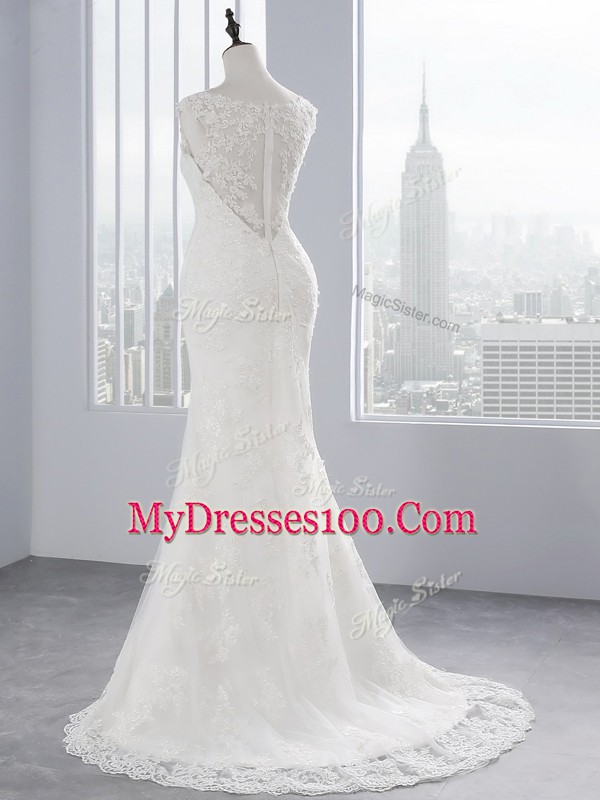 Classical Scoop Sleeveless Wedding Dresses Brush Train Lace White Lace