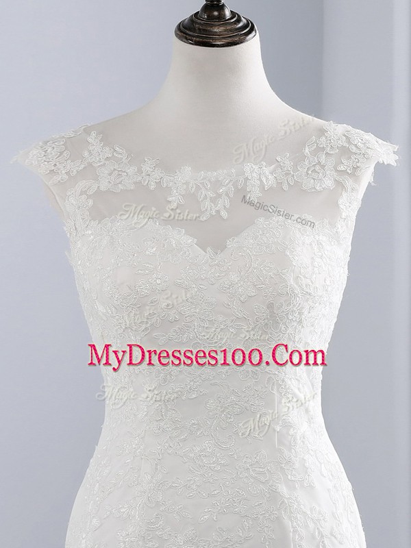 Classical Scoop Sleeveless Wedding Dresses Brush Train Lace White Lace