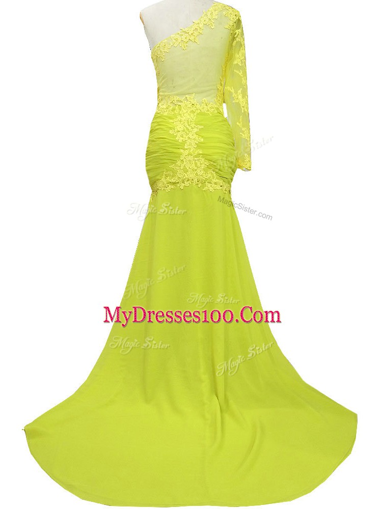 Column/Sheath Long Sleeves Yellow Mother of the Bride Dress Brush Train Side Zipper