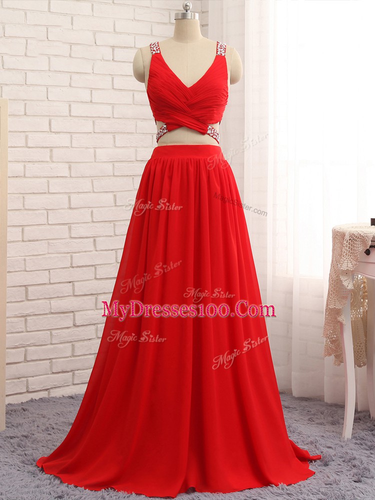 Glittering Sleeveless Brush Train Criss Cross Beading Prom Dress