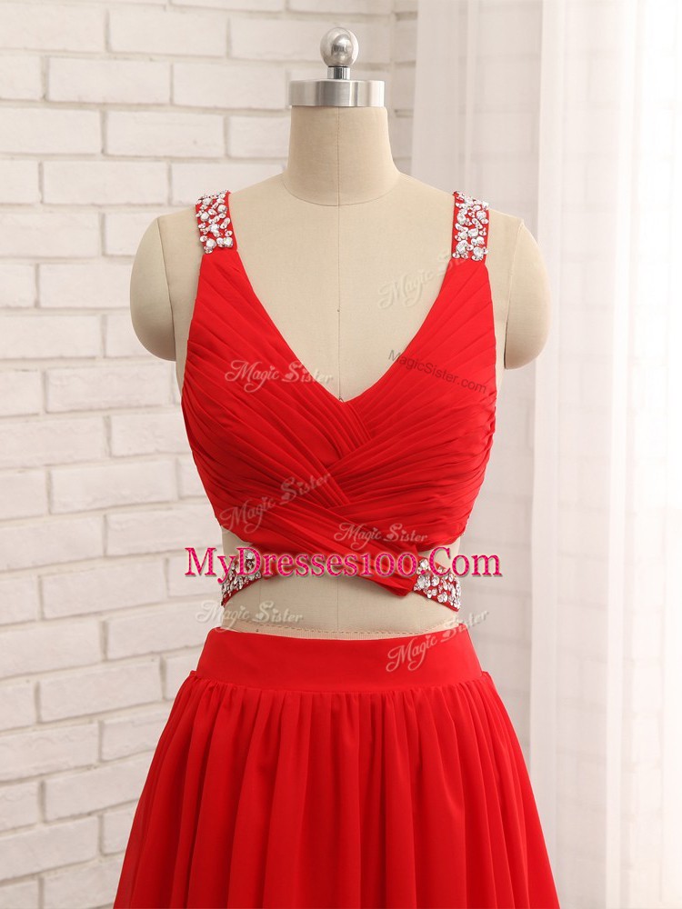 Glittering Sleeveless Brush Train Criss Cross Beading Prom Dress