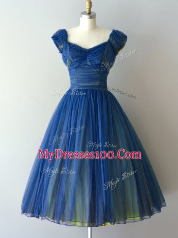 Simple A-line Court Dresses for Sweet 16 Blue V-neck Chiffon and Tulle Cap Sleeves Knee Length Lace Up