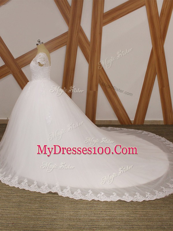 V-neck Short Sleeves Bridal Gown Chapel Train Beading and Lace and Appliques White Tulle