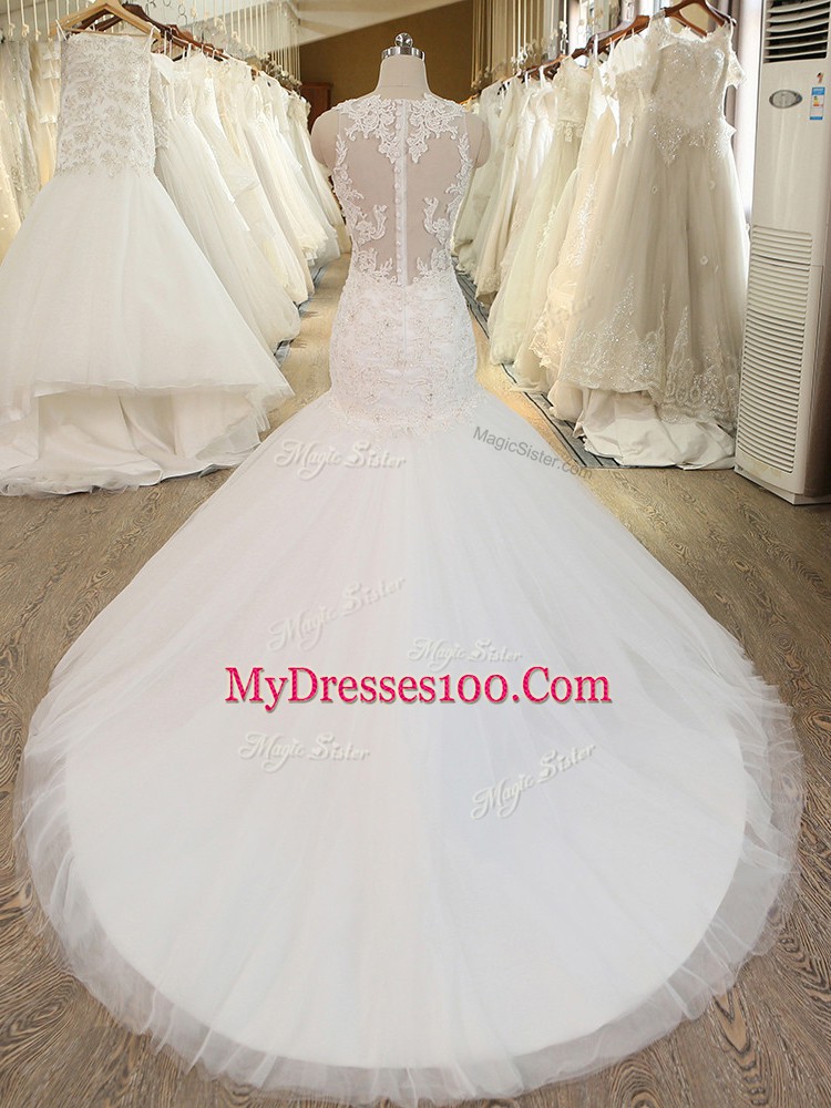 On Sale V-neck Sleeveless Chapel Train Clasp Handle Bridal Gown White Tulle