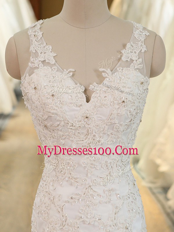 On Sale V-neck Sleeveless Chapel Train Clasp Handle Bridal Gown White Tulle