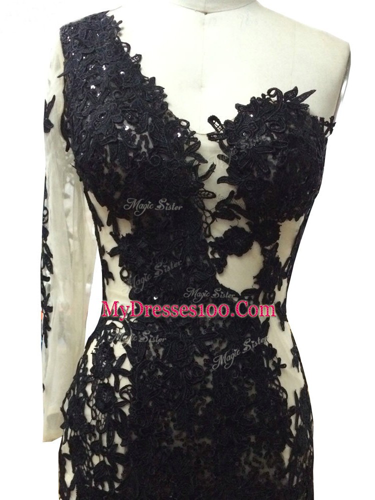 Fitting Black Long Sleeves Beading and Appliques Floor Length Prom Evening Gown