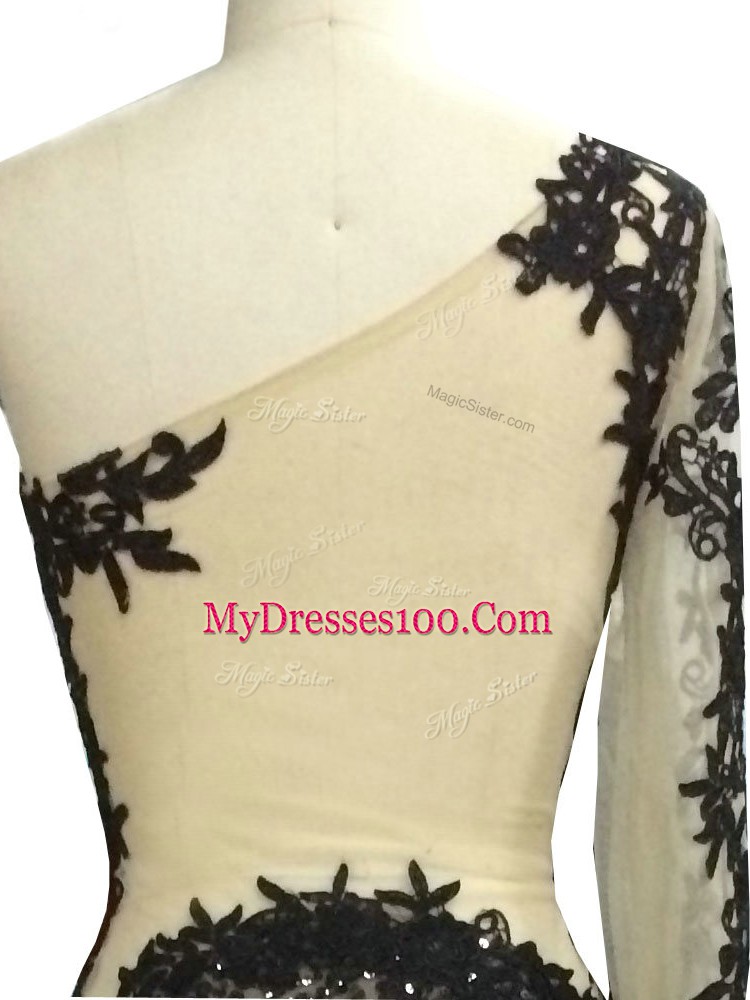 Fitting Black Long Sleeves Beading and Appliques Floor Length Prom Evening Gown
