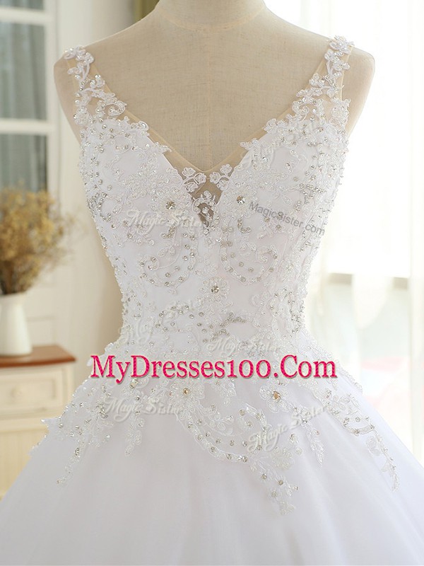 Dynamic V-neck Sleeveless Wedding Gown Lace and Appliques White Organza