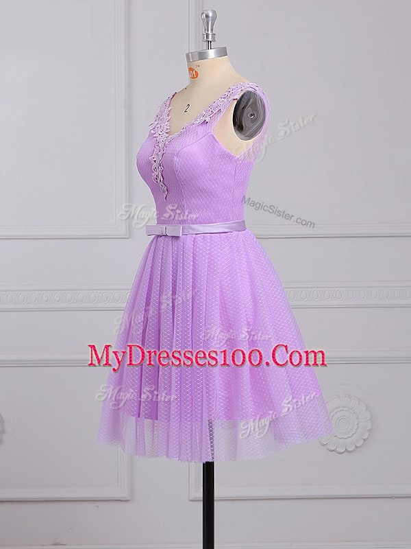 Customized Sleeveless Appliques and Belt Lace Up Quinceanera Dama Dress