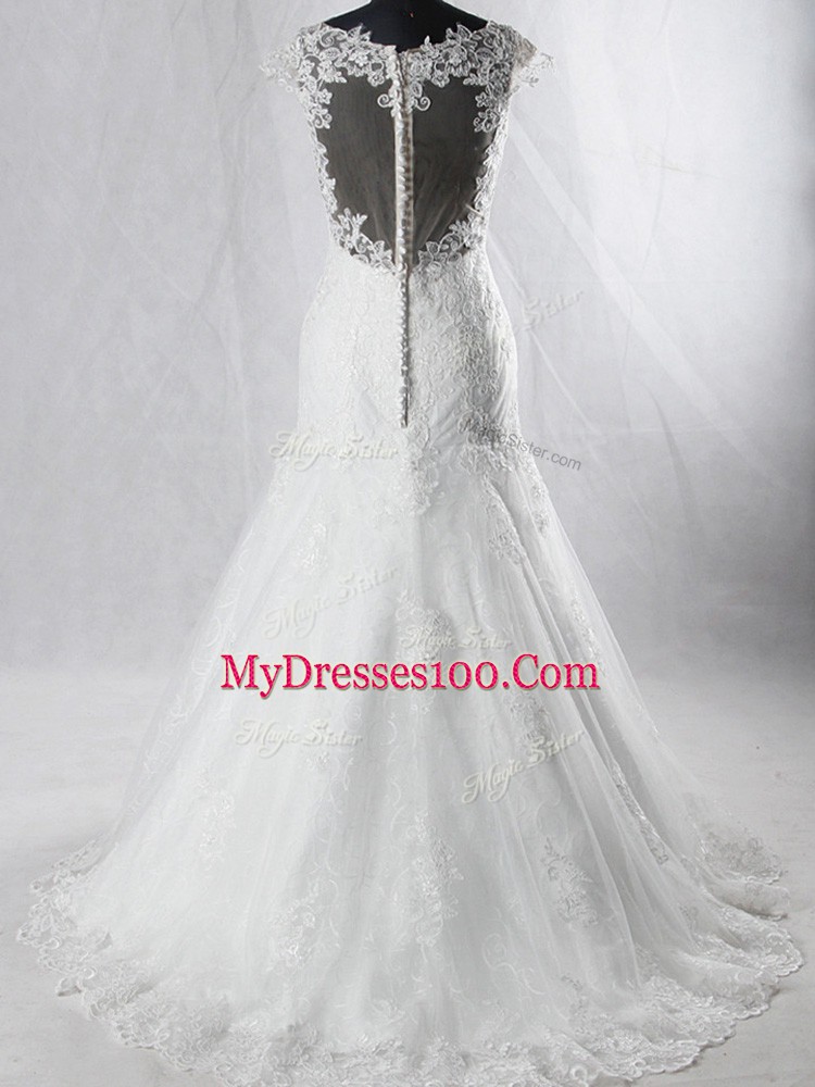 Noble Scoop Cap Sleeves Tulle Wedding Gowns Beading and Lace Brush Train Clasp Handle