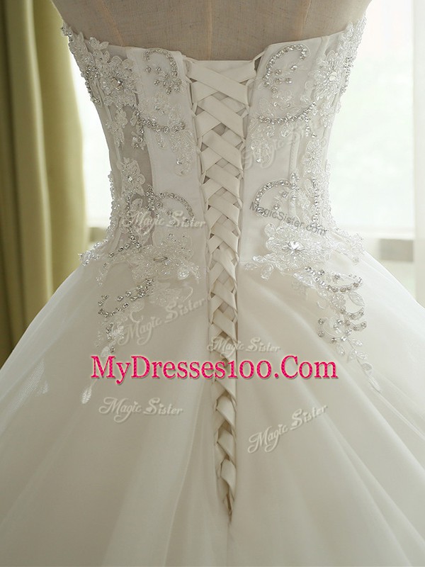 White Tulle Lace Up Wedding Dresses Sleeveless Court Train Beading and Lace and Appliques