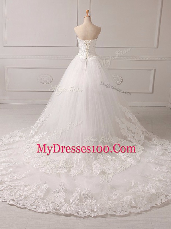Latest Lace and Appliques Wedding Dress White Lace Up Sleeveless Brush Train