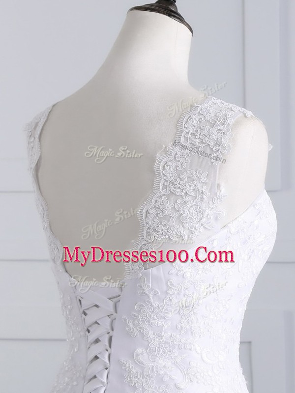 Hot Sale Sleeveless Beading and Appliques Lace Up Wedding Dresses with White Brush Train