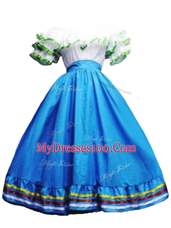 Off The Shoulder Short Sleeves Taffeta Quinceanera Dresses Ruffled Layers Lace Up