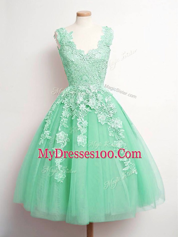 Luxury Apple Green A-line V-neck Sleeveless Tulle Knee Length Lace Up Lace Bridesmaid Dress