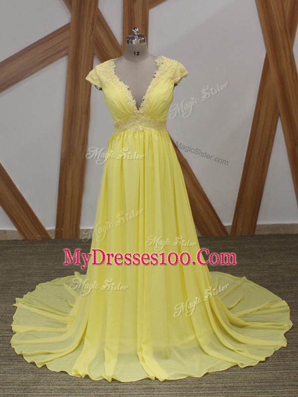 Chiffon Short Sleeves Brush Train and Lace and Appliques