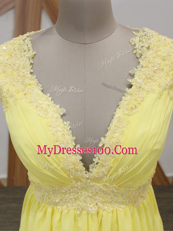 Chiffon Short Sleeves Brush Train and Lace and Appliques