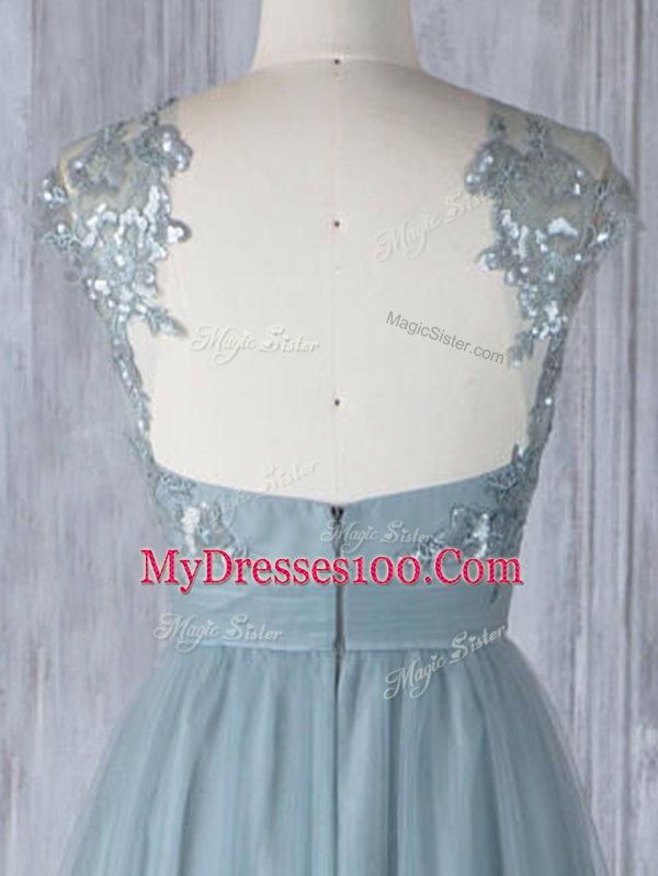 Tulle Scoop Cap Sleeves Zipper Appliques Quinceanera Court of Honor Dress in Grey