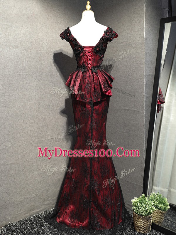 Elegant Scoop Sleeveless Lace Mother Of The Bride Dress Lace and Appliques Lace Up