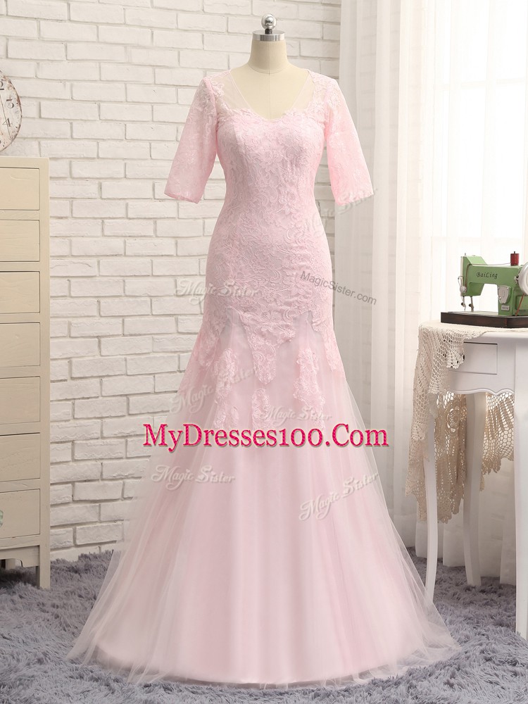 Superior Lace and Appliques Mother of the Bride Dress Baby Pink Zipper Half Sleeves Floor Length