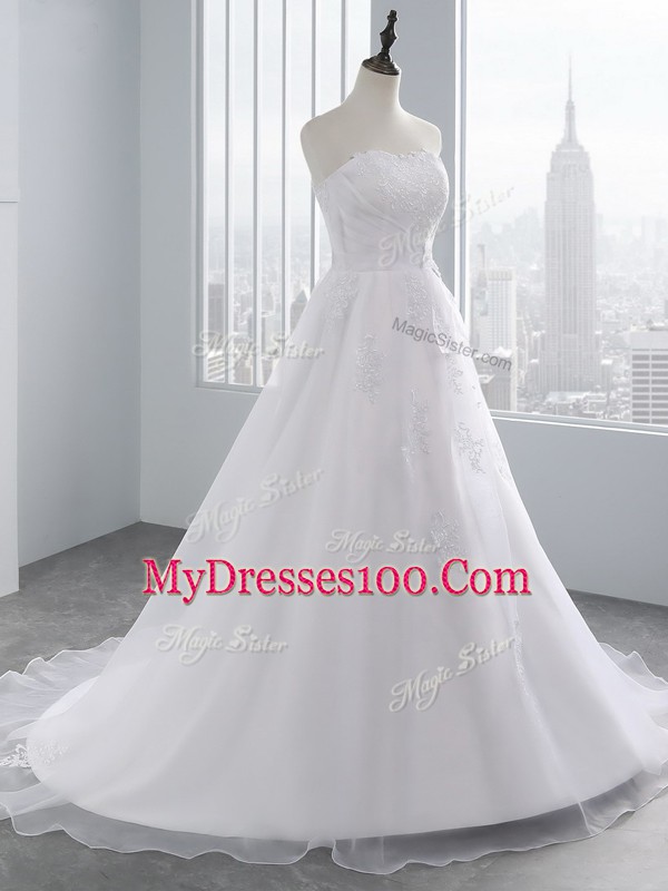 Sleeveless Lace Up Lace and Appliques Bridal Gown