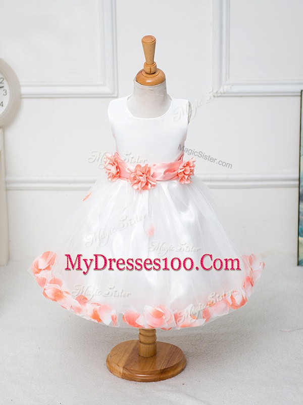 Beauteous White Tulle Zipper Scoop Sleeveless Knee Length Flower Girl Dresses for Less Appliques and Bowknot and Hand Made Flower