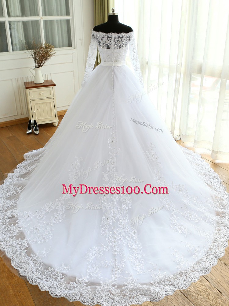 White Wedding Dresses Beach and Wedding Party with Beading and Lace and Appliques Scalloped Long Sleeves Court Train Zipper