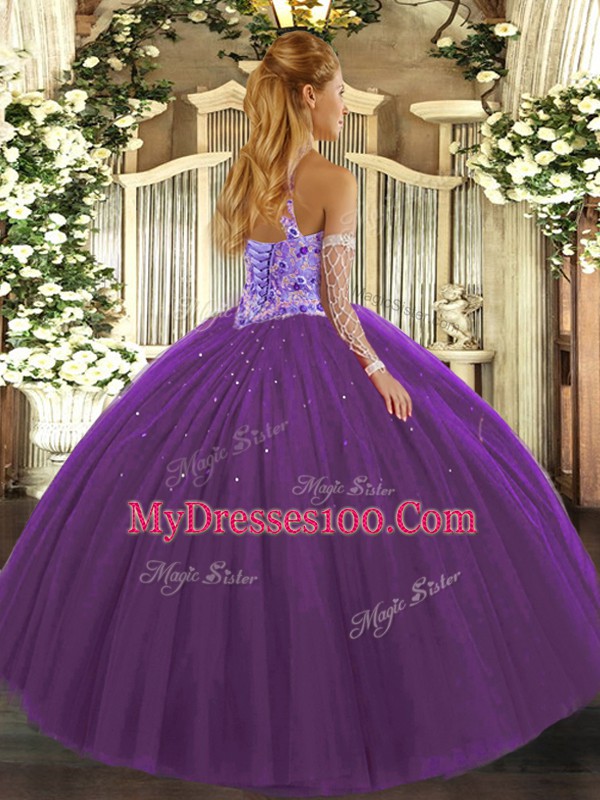 Hot Selling Halter Top Sleeveless Quince Ball Gowns Floor Length Beading and Embroidery Navy Blue Tulle