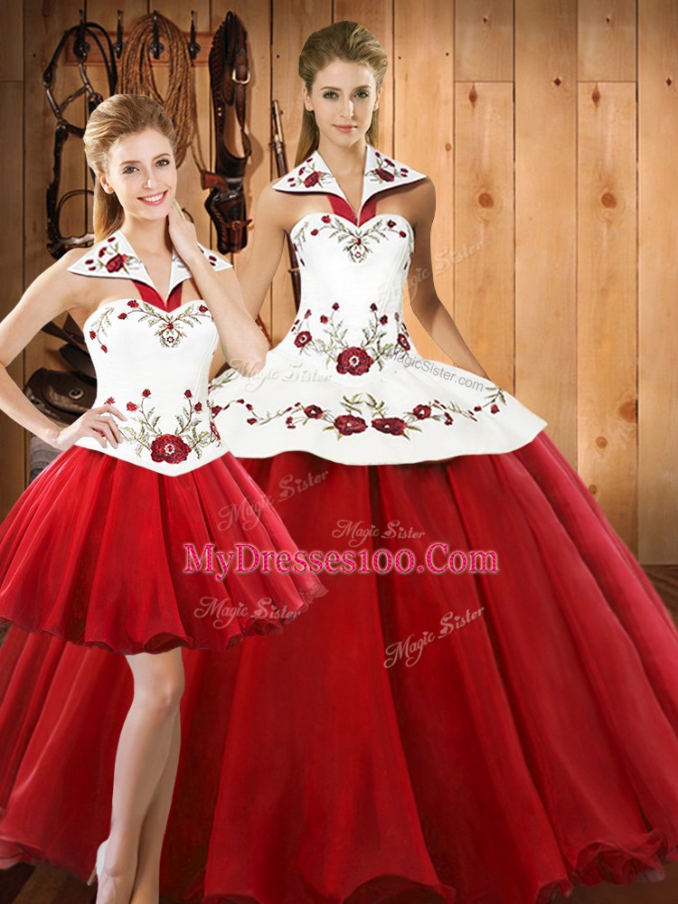 Satin and Tulle Halter Top Sleeveless Lace Up Embroidery Quinceanera Gown in Wine Red
