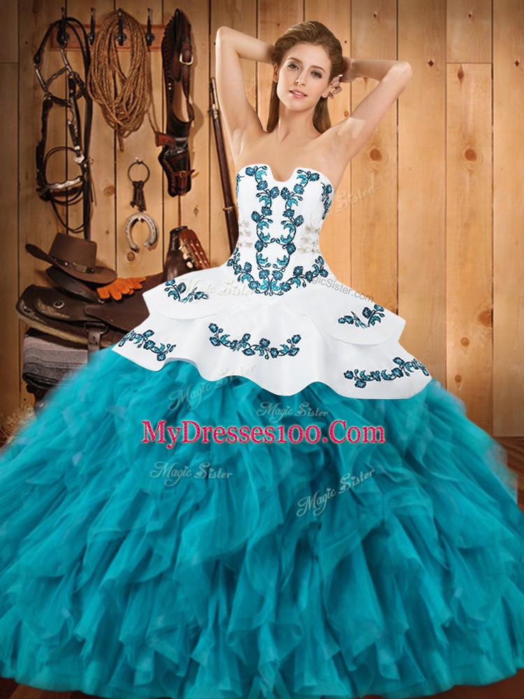 Clearance Strapless Sleeveless Satin and Organza Sweet 16 Dresses Embroidery and Ruffles Lace Up