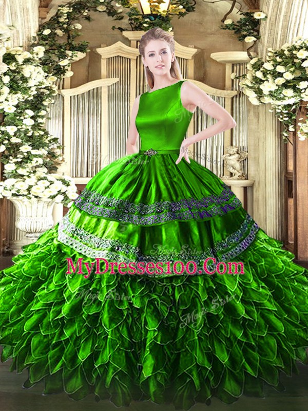 Customized Green Scoop Clasp Handle Ruffles Quince Ball Gowns Sleeveless