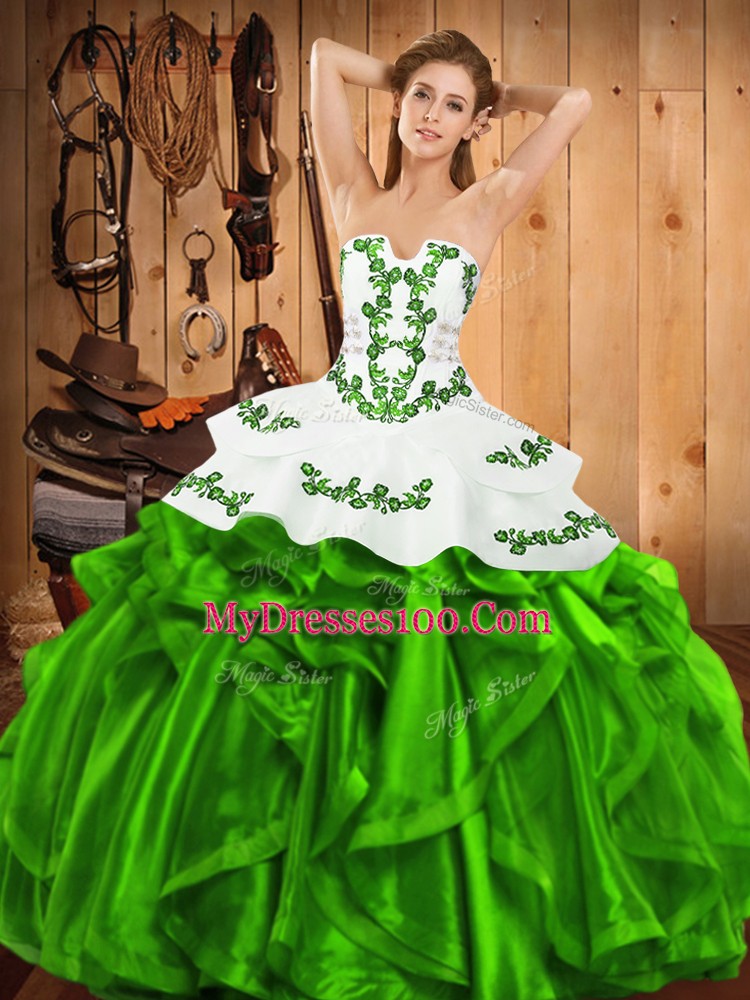 Sexy Sleeveless Lace Up Floor Length Embroidery and Ruffles 15 Quinceanera Dress