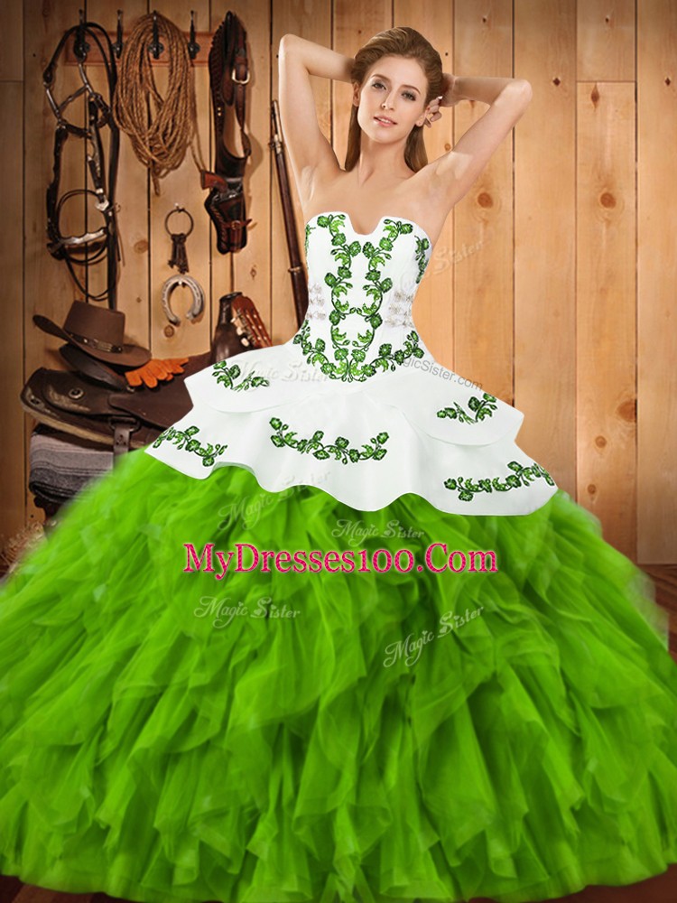 Floor Length Quinceanera Gowns Strapless Sleeveless Lace Up
