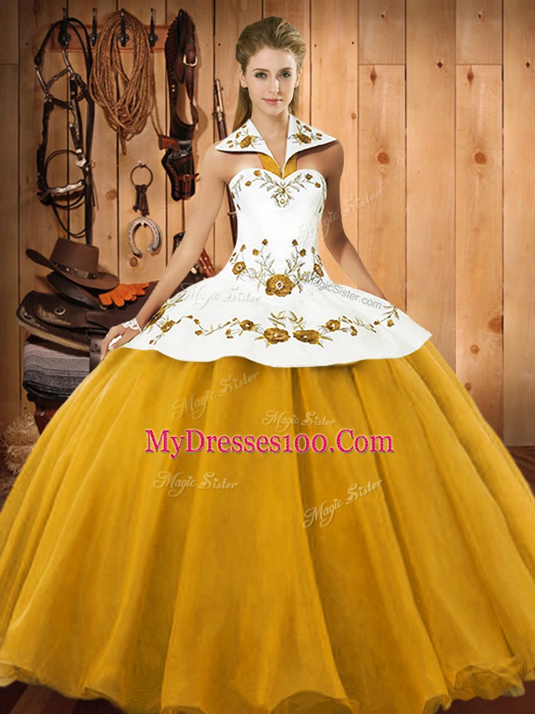 Classical Floor Length Lace Up 15th Birthday Dress Gold for Military Ball and Sweet 16 and Quinceanera with Embroidery