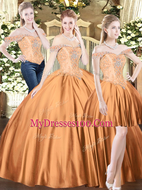 Hot Selling Tulle Off The Shoulder Sleeveless Lace Up Beading Quinceanera Gowns in Brown