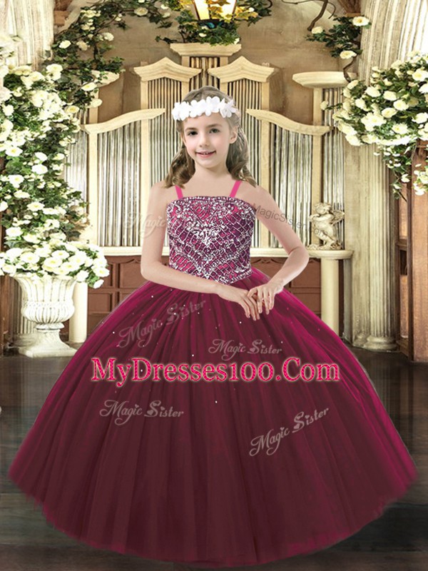 Burgundy Tulle Lace Up Girls Pageant Dresses Sleeveless Floor Length Beading