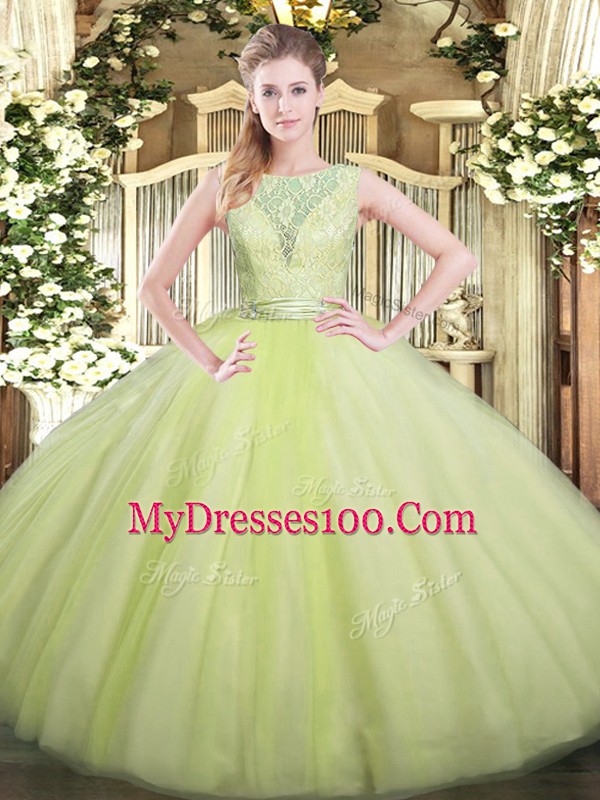 Sleeveless Lace Backless 15 Quinceanera Dress