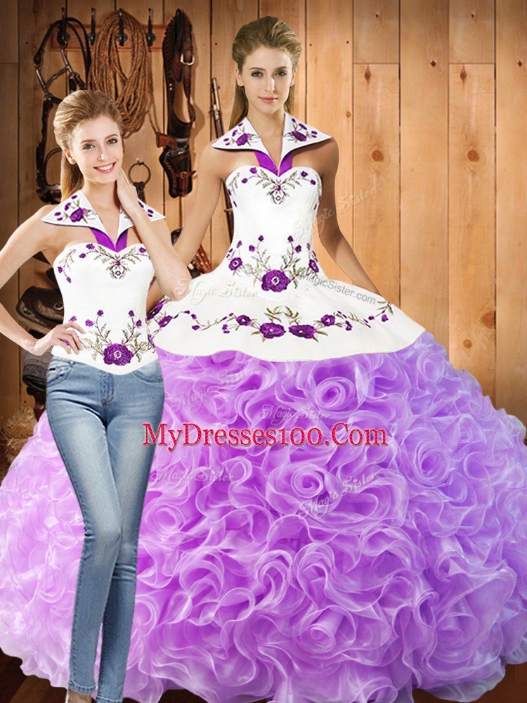 Hot Sale Lilac Two Pieces Fabric With Rolling Flowers Halter Top Sleeveless Embroidery Floor Length Lace Up Sweet 16 Dresses