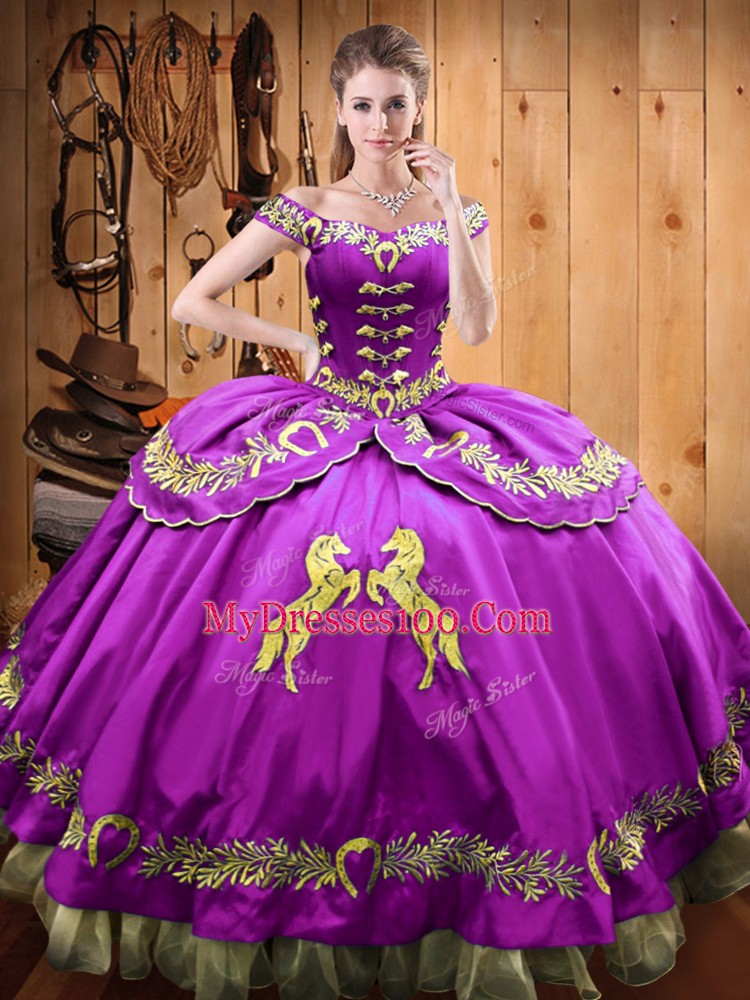 Off The Shoulder Sleeveless Lace Up 15 Quinceanera Dress Eggplant Purple Satin and Organza