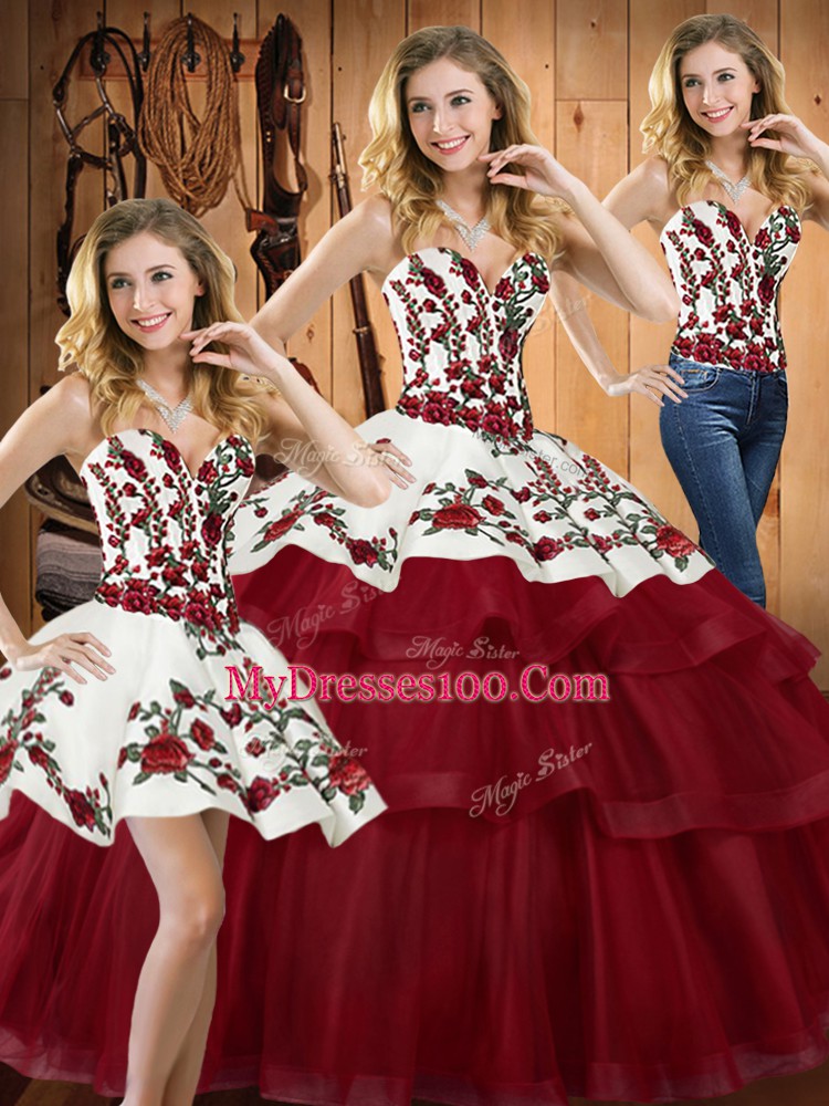 Sleeveless Organza Sweep Train Lace Up Sweet 16 Quinceanera Dress in Wine Red with Embroidery