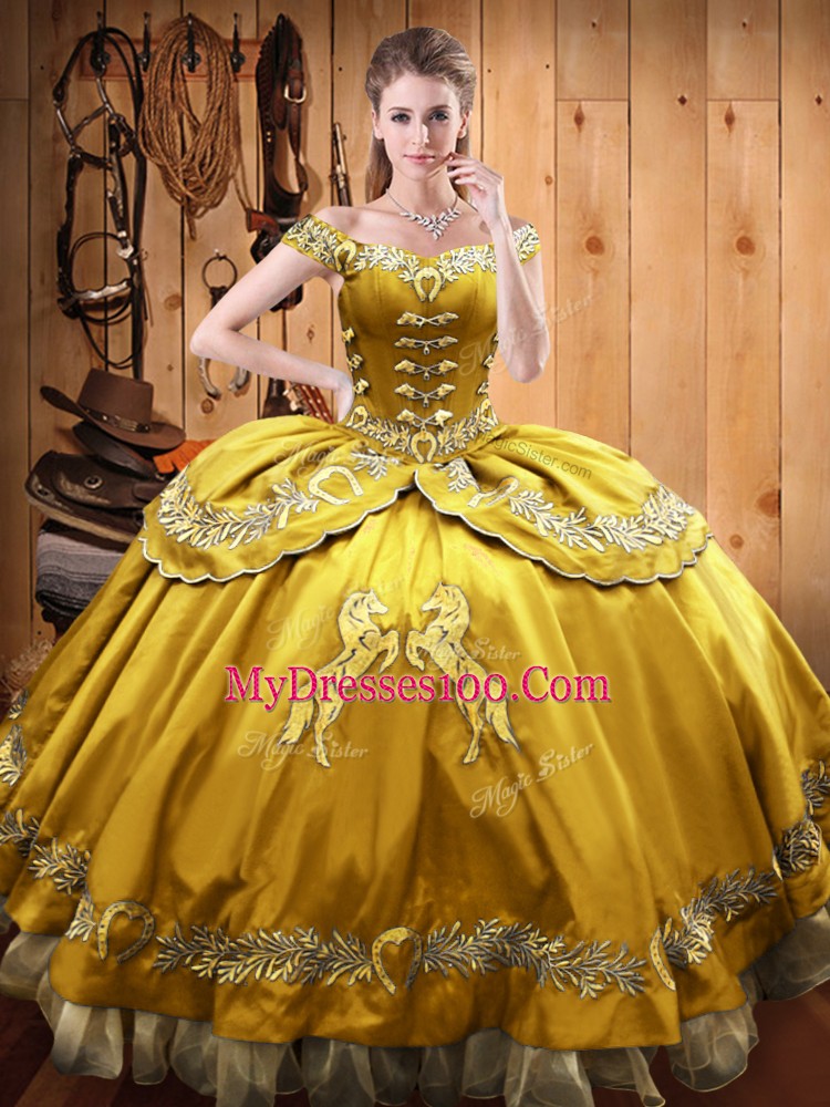 Comfortable Sleeveless Floor Length Beading and Embroidery Lace Up Quinceanera Gown with Gold