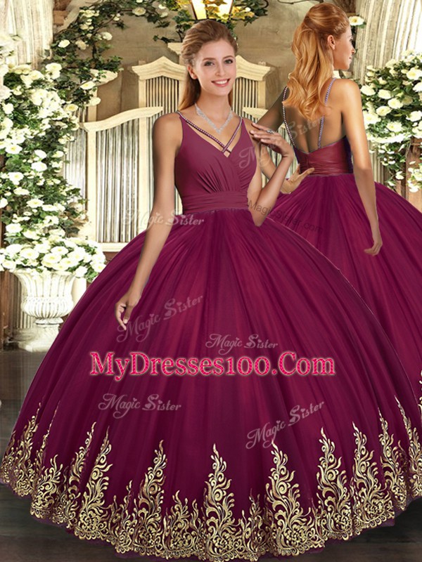 Designer Burgundy Ball Gowns V-neck Sleeveless Tulle Floor Length Backless Beading and Appliques Quinceanera Dress